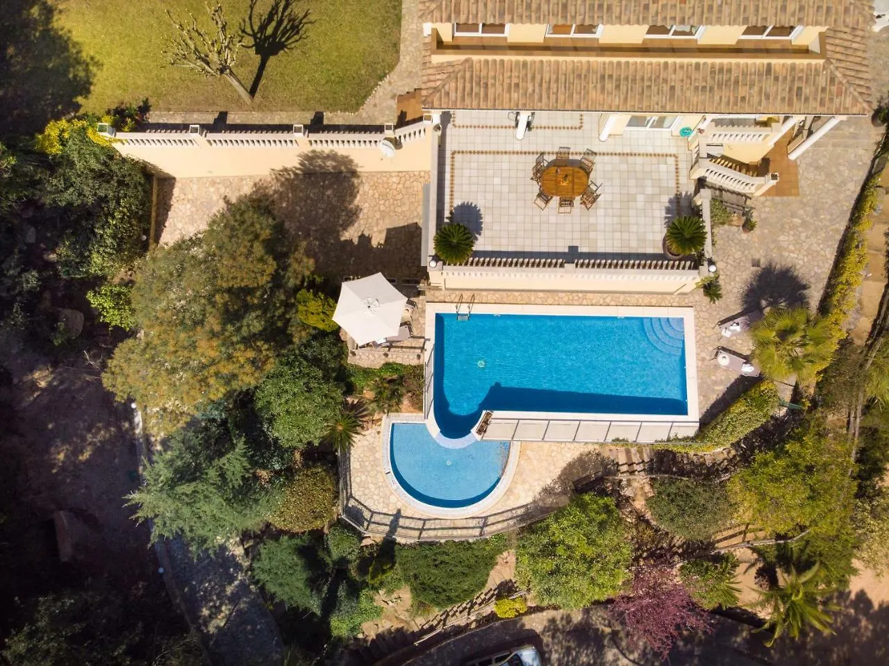 Villa Verona Costa Bravaトッサ・デ・マール スペイン